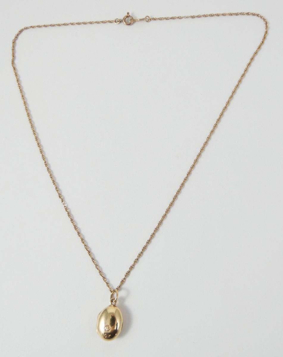 LOCKET ON CHAIN | JEWELLERY & COINS | Online Auction | Gardner Galleries