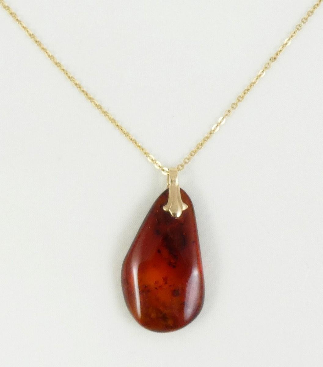 AMBER & GOLD NECKLACE