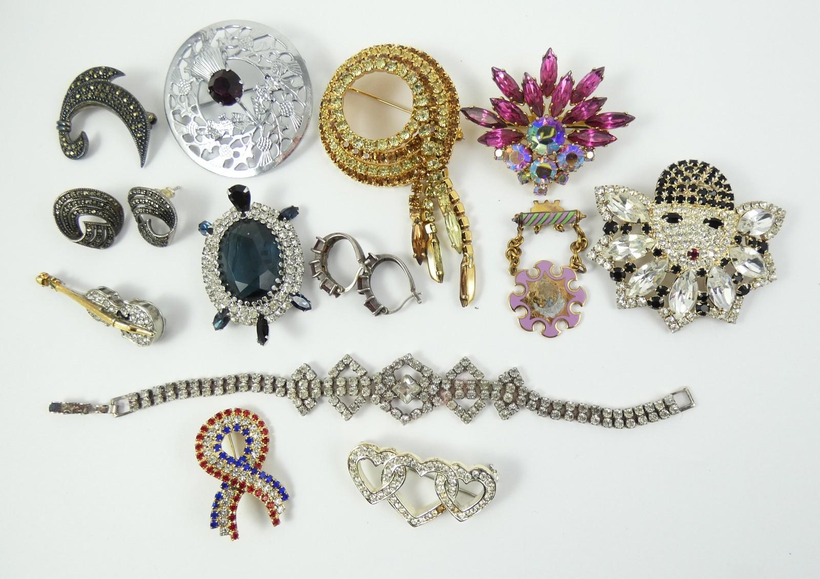 FASHION JEWELLERY | JEWELLERY, STAMPS, WATCHES, COINS | Online Auction ...