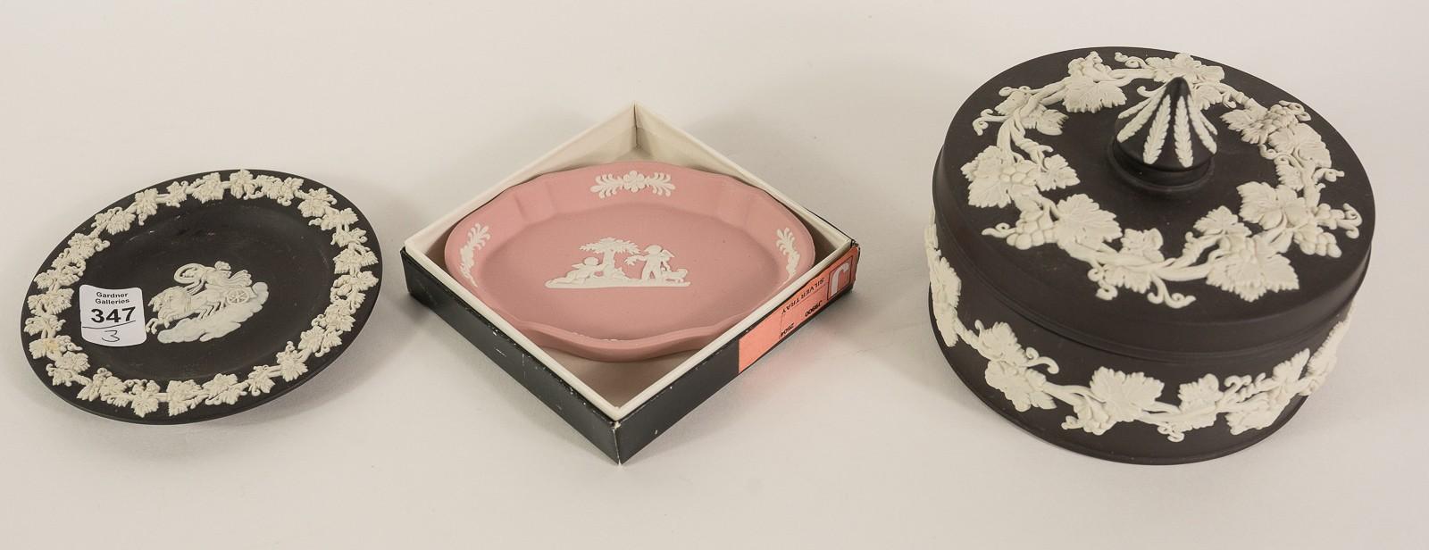 THREE PIECES OF WEDGWOOD