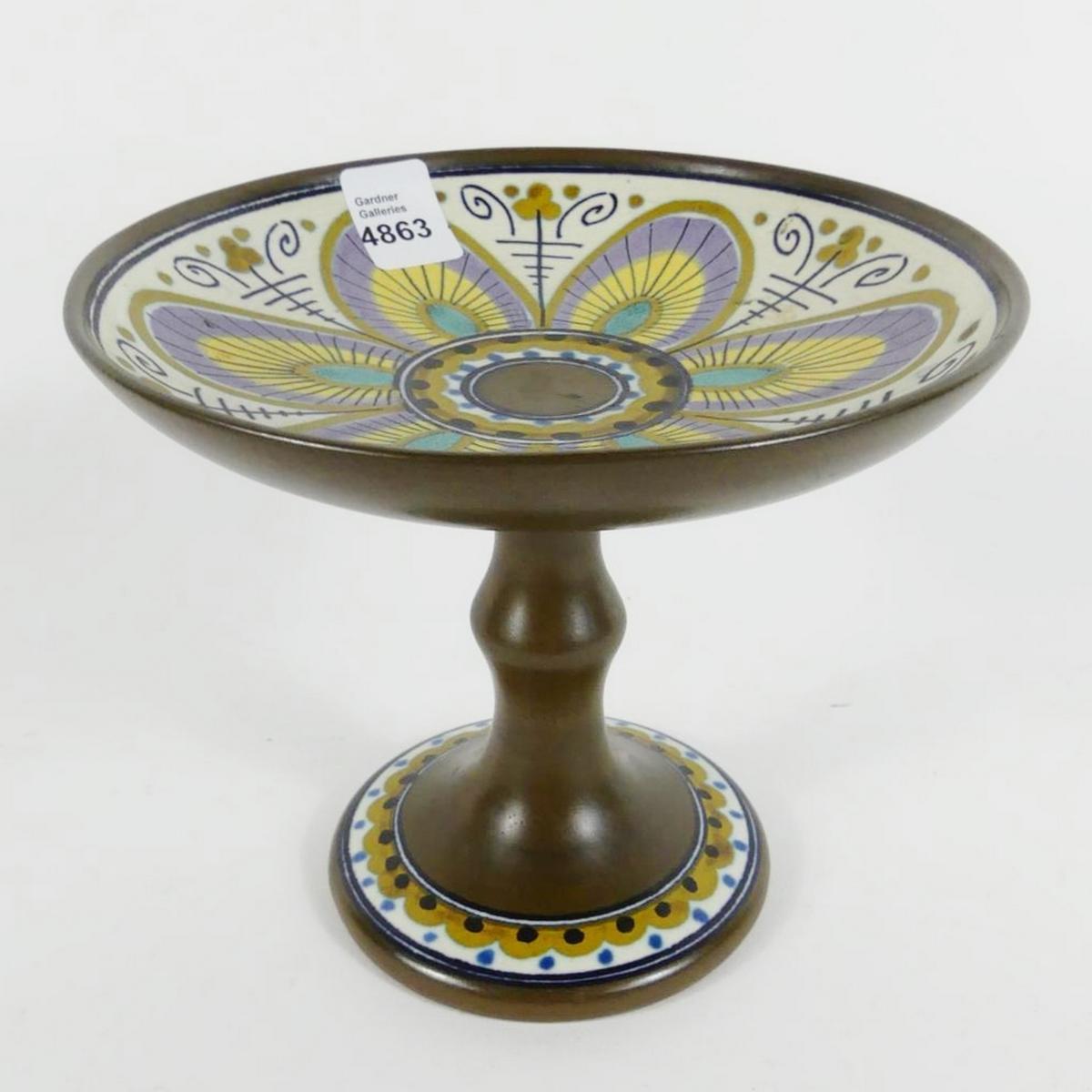 GOUDA PEDESTAL BOWL | COLLECTIBLES & DECORATIVE ARTS | Online Auction ...