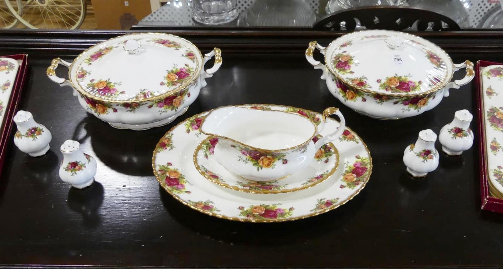 "OLD COUNTRY ROSES" SERVING PIECES