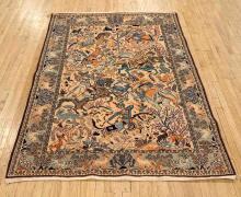 QUM HUNTING RUG