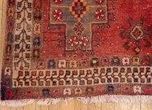 ANTIQUE PERSIAN RUG