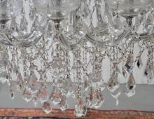 MAGNIFICENT CHANDELIER