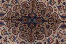 ISFAHAN CARPET