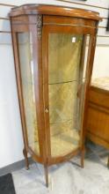 VINTAGE VITRINE CABINET
