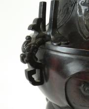 LARGE ANTIQUE JAPANESE BRONZE VASE
