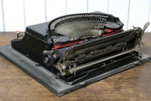 REMINGTON TYPEWRITER