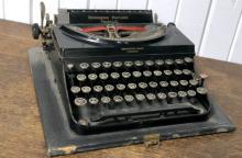 REMINGTON TYPEWRITER