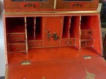 QUEEN ANNE CHINOISERIE SECRETAIRE