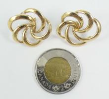 PAIR GOLD EARRINGS