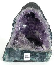 AMETHYST QUARTZ GEODE