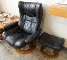 STRESSLESS RECLINER AND FOOTSTOOL