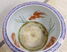 CHINESE PORCELAIN "FISH" BOWL ON STAND