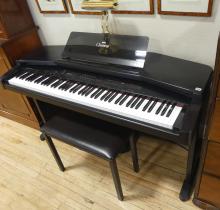 YAMAHA CLAVINOVA