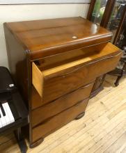 ART DECO CHEST OF DRAWERS