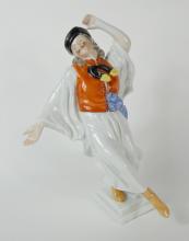 HEREND FIGURINE