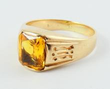 VINTAGE GOLD RING