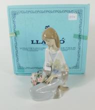 LLADRO "FLOWER SONG"