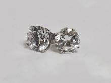 CUBIC ZIRCONIA STUDS