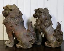 FOO DOGS