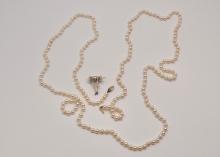 FINE PEARL NECKLACE