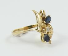 VINTAGE SAPPHIRE RING