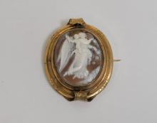 ANTIQUE BROOCH