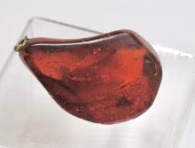 AMBER PENDANT