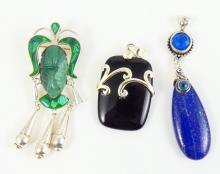 3 PENDANTS