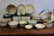 VINTAGE ENAMELWARE