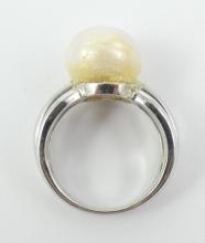 VINTAGE PEARL RING