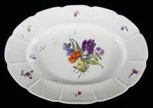 EARLY GERMAN PORCELAIN DISH