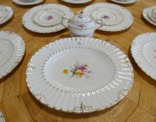 ROYAL CROWN DERBY "ASHBY" DINNERWARE