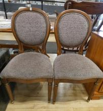 PAIR OF ACCENT CHAIRS