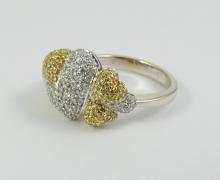 LADIES' DIAMOND CLUSTER COCKTAIL RING