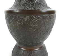 JAPANESE BRONZE VASE