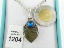 DESIGNER PENDANT NECKLACE