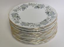 ROYAL ALBERT PLATES