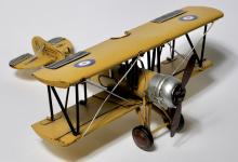 MODEL BIPLANE