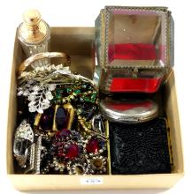 VINTAGE FASHION JEWELLERY, ETC.