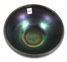 ART GLASS BOWL