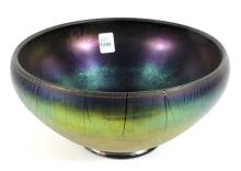 ART GLASS BOWL