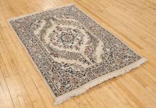 NAIN RUG