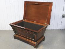 ANTIQUE WINE CELLARETTE