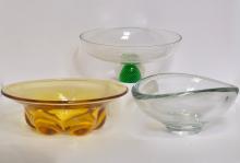 VINTAGE GLASS BOWLS