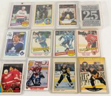 11 HOCKEY ROOKIE CARDS AND CARD SET
