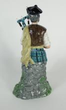 DOULTON "THE PIPER"