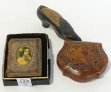 COMPACT, SNUFF BOX AND PINCUSHION